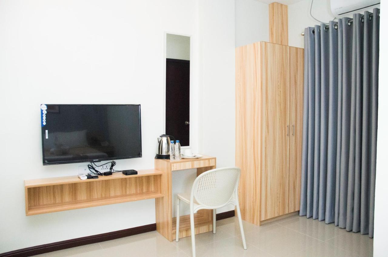 Elti Suites By Bluebookers Angeles Bagian luar foto