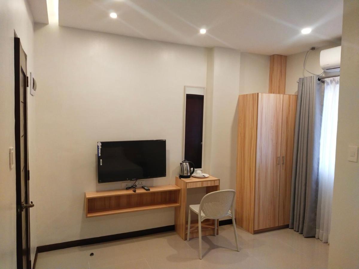 Elti Suites By Bluebookers Angeles Bagian luar foto